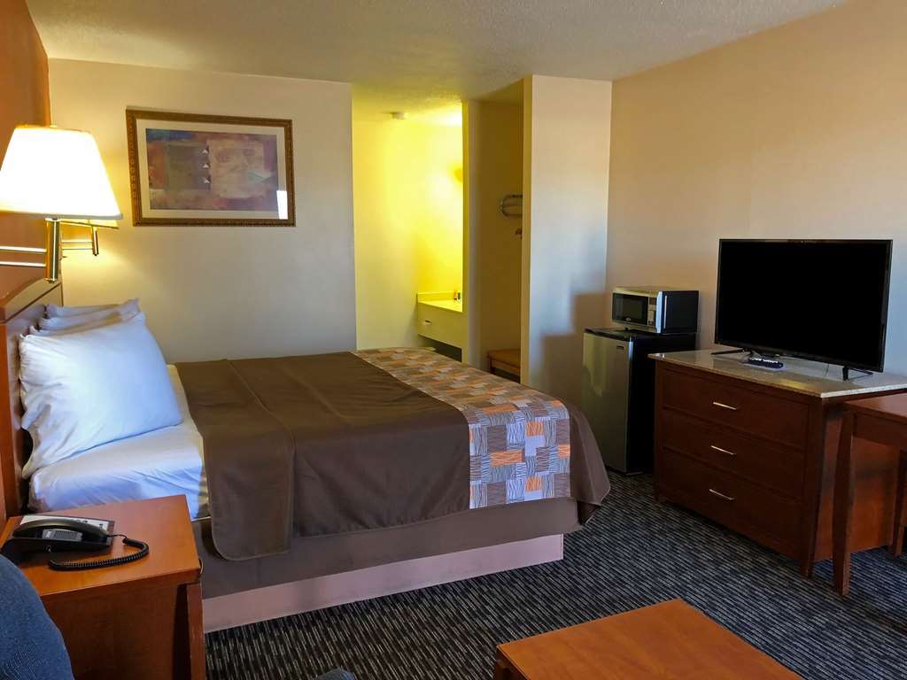 Americas Best Value Inn Sullivan Chambre photo