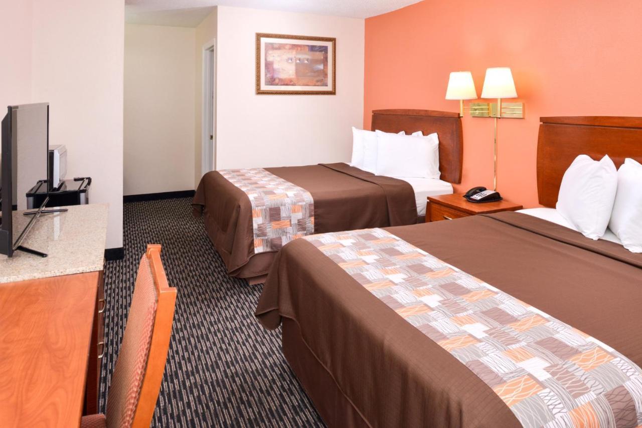 Americas Best Value Inn Sullivan Extérieur photo